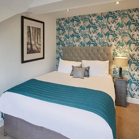 The Granville - Delightful 2-bed Victorian הרוגייט