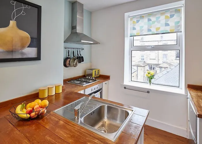 The Granville - Delightful 2-bed Victorian * Χαρογκέιτ