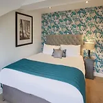 The Granville - Delightful 2-bed Victorian Harrogate